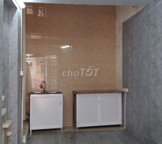 Cho thuê nhà trọ mặt đường (có thể làm cửa hàng) tại số nhà 53, ngõ 896 đường Nguyễn Khoái, phường - Ảnh 2