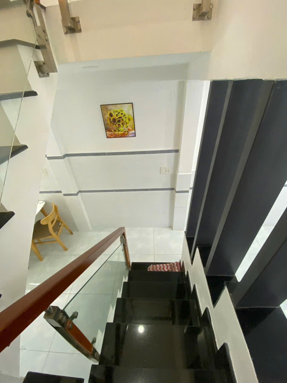 CHỦ GỬI BÁN GẤP NHÀ NGAY CHỢ THẠCH ĐÀ-P14 GÒ VẤP- 2 TẦNG - DtSD 80m2-GIÁ CHỈ 4 TỶ NHĨNH - Ảnh 4