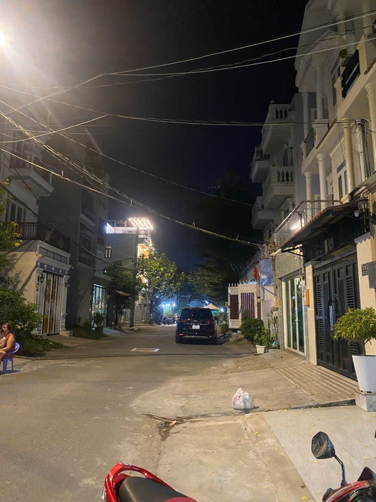 BÁN NHÀ 4 TẦNG - HUỲNH TẤN PHÁT - NGANG 5M - HXH - DỌN VÀO Ở NGAY - Ảnh chính