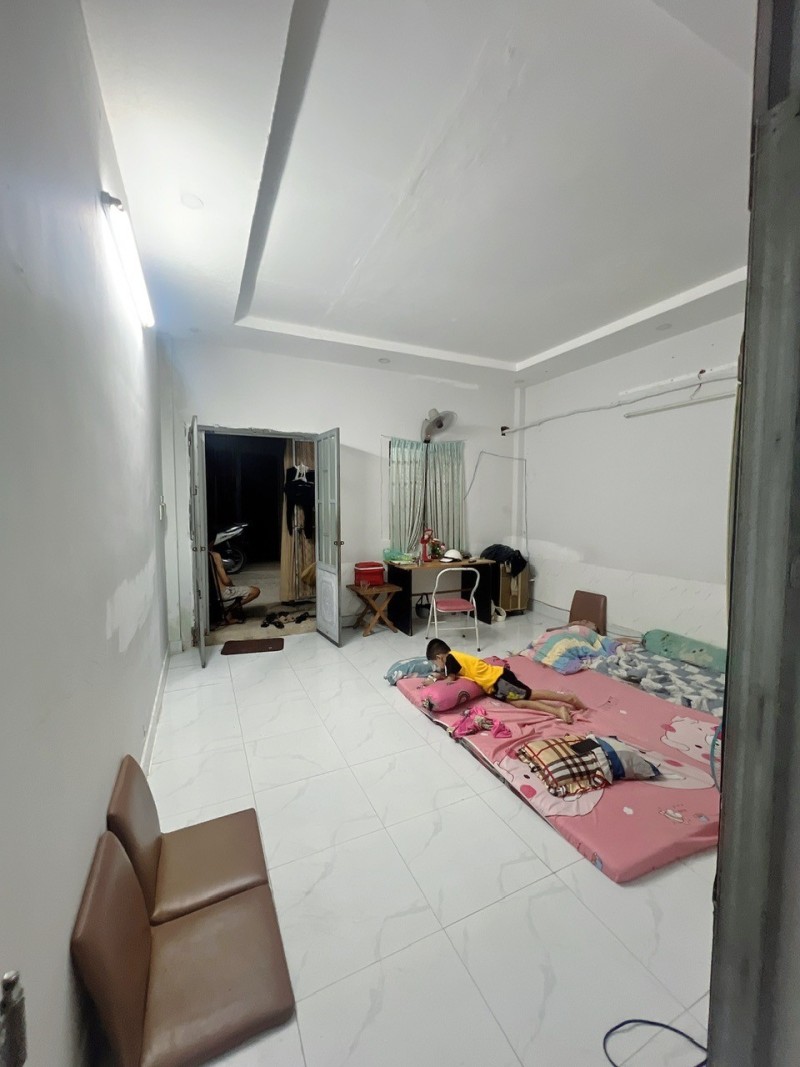 BÁN NHÀ CẤP 4 – 2 MẶT HẺM XE HƠI – ĐƯỜNG SỐ 20, LINH ĐÔNG, THỦ ĐỨC – SẴN DÒNG TIỀN CHO THUÊ - CHỈ - Ảnh chính