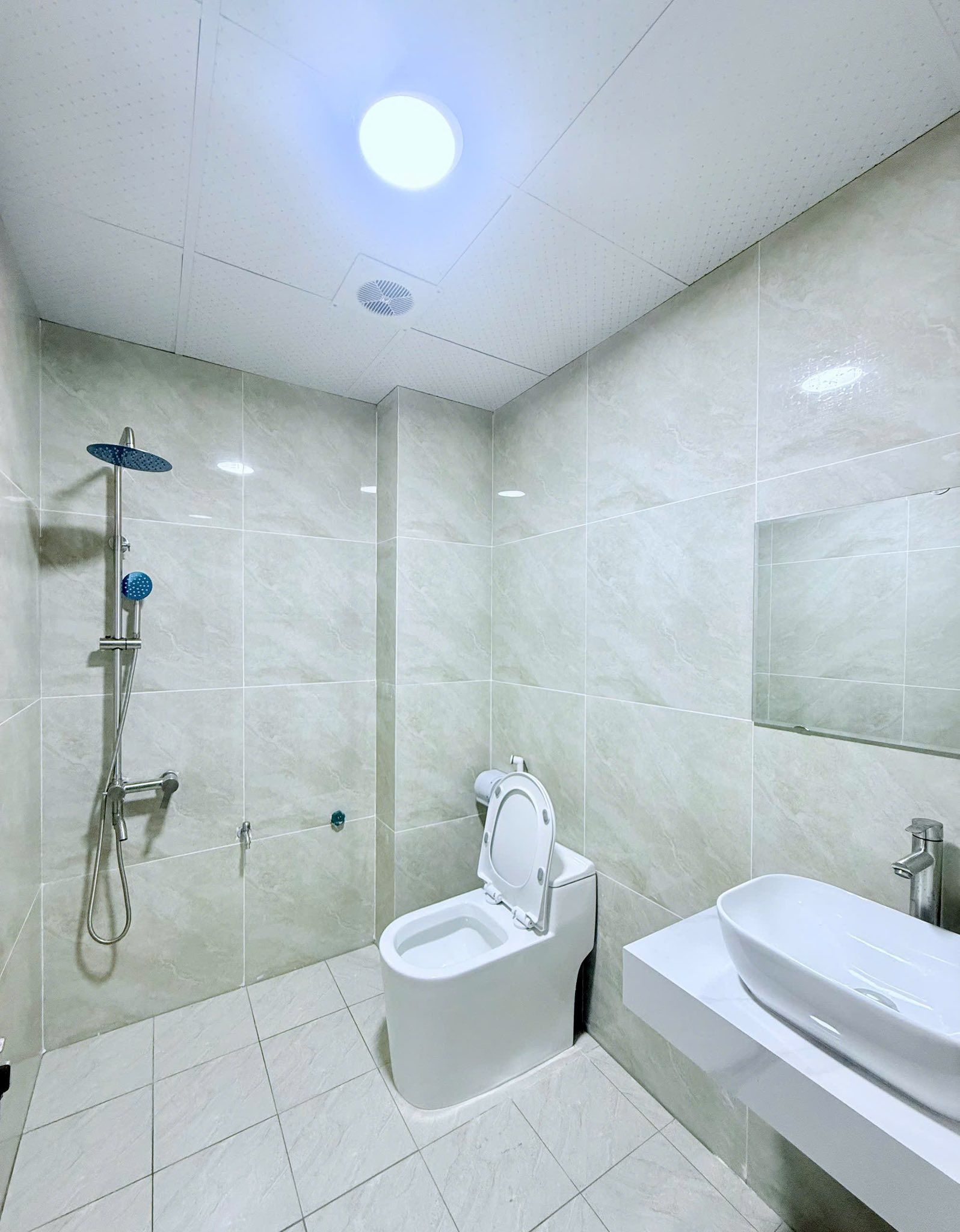 NHÀ ĐẸP SIÊU PHẨM YÊN NGHĨA - OTO ĐỖ CỬA - Ảnh 2