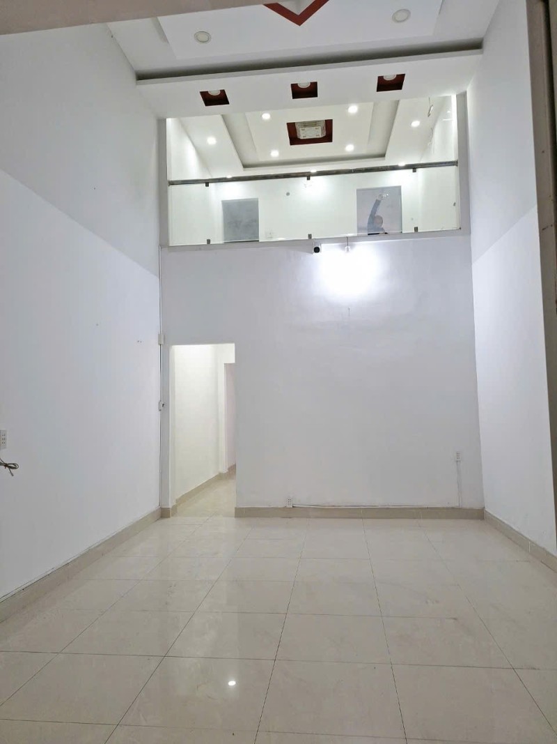Bán nhà ngõ Q.2 Thạnh Mỹ Lợi, 107m2, 2 tầng, SH. Giá chỉ  8,05  tỷ. - Ảnh 2