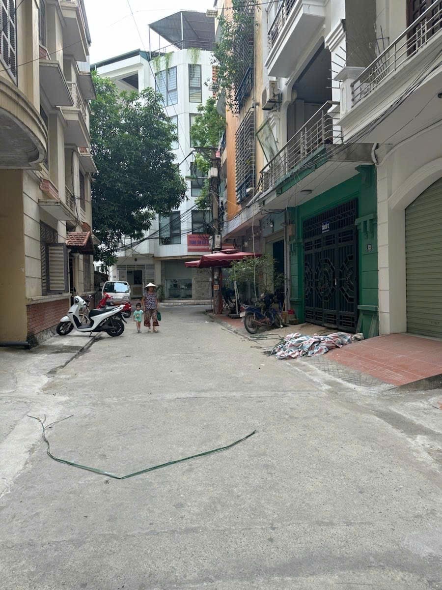 Nhà 7 tâng phô Phạm Tuấn Tài Câu Giấy Ha Nôi - Ảnh chính