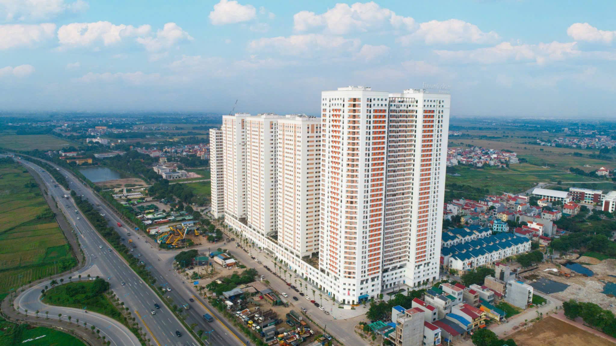 Bán căn chung cư Euro Window tầng 21, căn 2110 tòa River, tại Đông Hội, Đông Anh - Ảnh chính