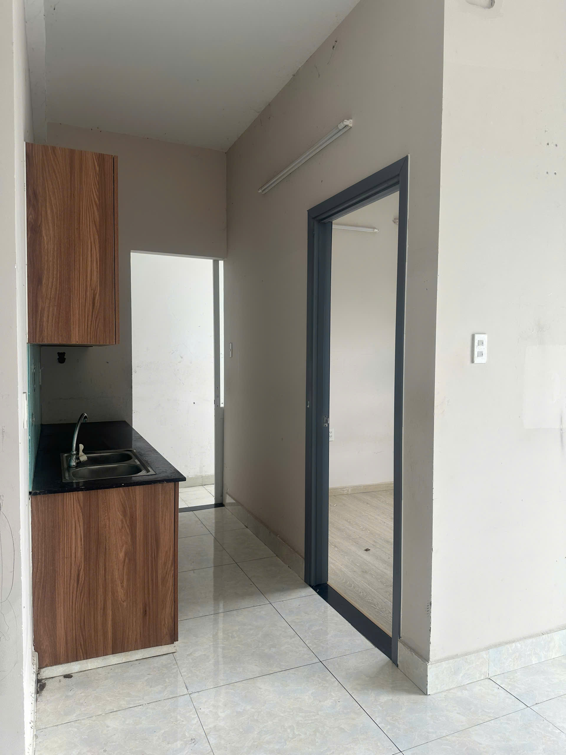 Bán căn hộ chung cư Blue Sky Tower, 2,2 tỷ, 2PN, 2WC tại Bình Trưng Đông, Quận 2, TP.HCM - Ảnh 3