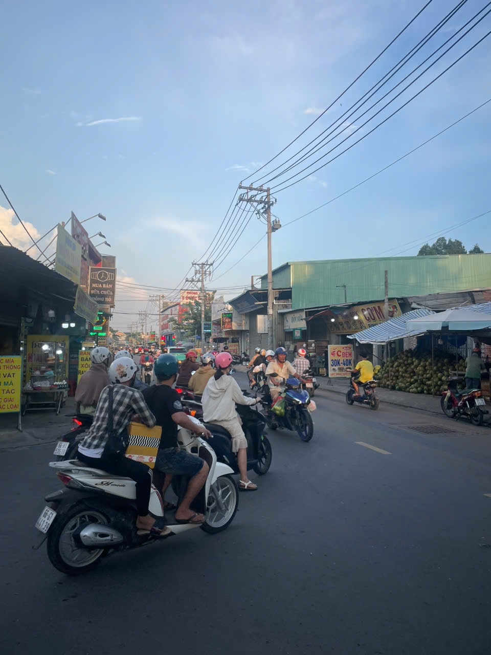Bán nhà mặt tiền 15x47m giá 50 tỷ Đường Phan Văn Hớn - Ảnh 2