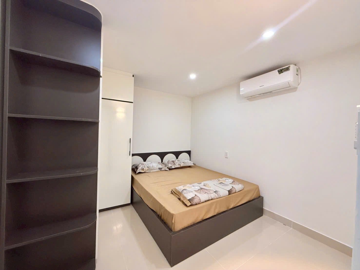 ♥ Kiệt 3.5m thẳng 30m ra MT Nguyễn Tri Phương, 65m2, Mê lửng mới đẹp, 4.65 tỷ - Ảnh 3