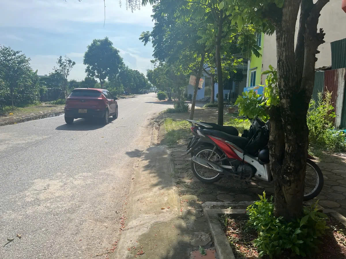 Bán Liền Kề Hàng Bè, Mậu lương 55mx5 tầng, vỉa hê, ô tô tránh vừa ở vừa kinh doanh 14.7 tỷ. - Ảnh chính