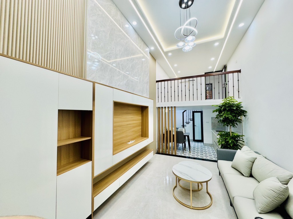 siêu phẩm Thịnh Hào 3, 4 tầng 4 ngủ, 2 thoáng, ngõ vàng, cục hiếm - Ảnh chính