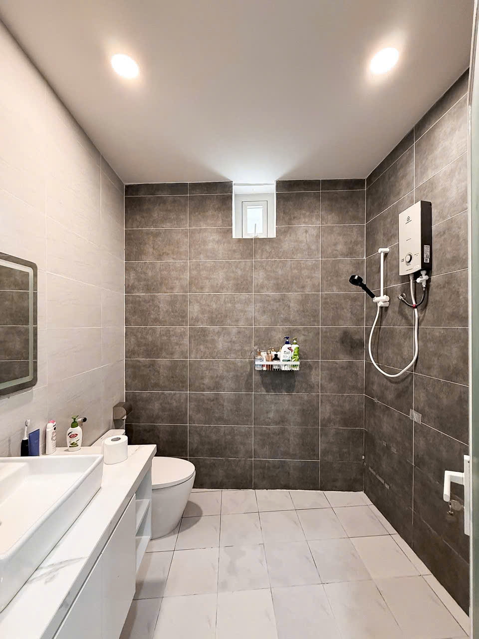 CHDV - DOANH THU 70 TR/TH - P17 BÌNH THẠNH - HOÀN CÔNG ĐỦ - 5 TẦNG 10 PN LỚN - CHÍNH CHỦ - GIÁ 11.7 - Ảnh 4