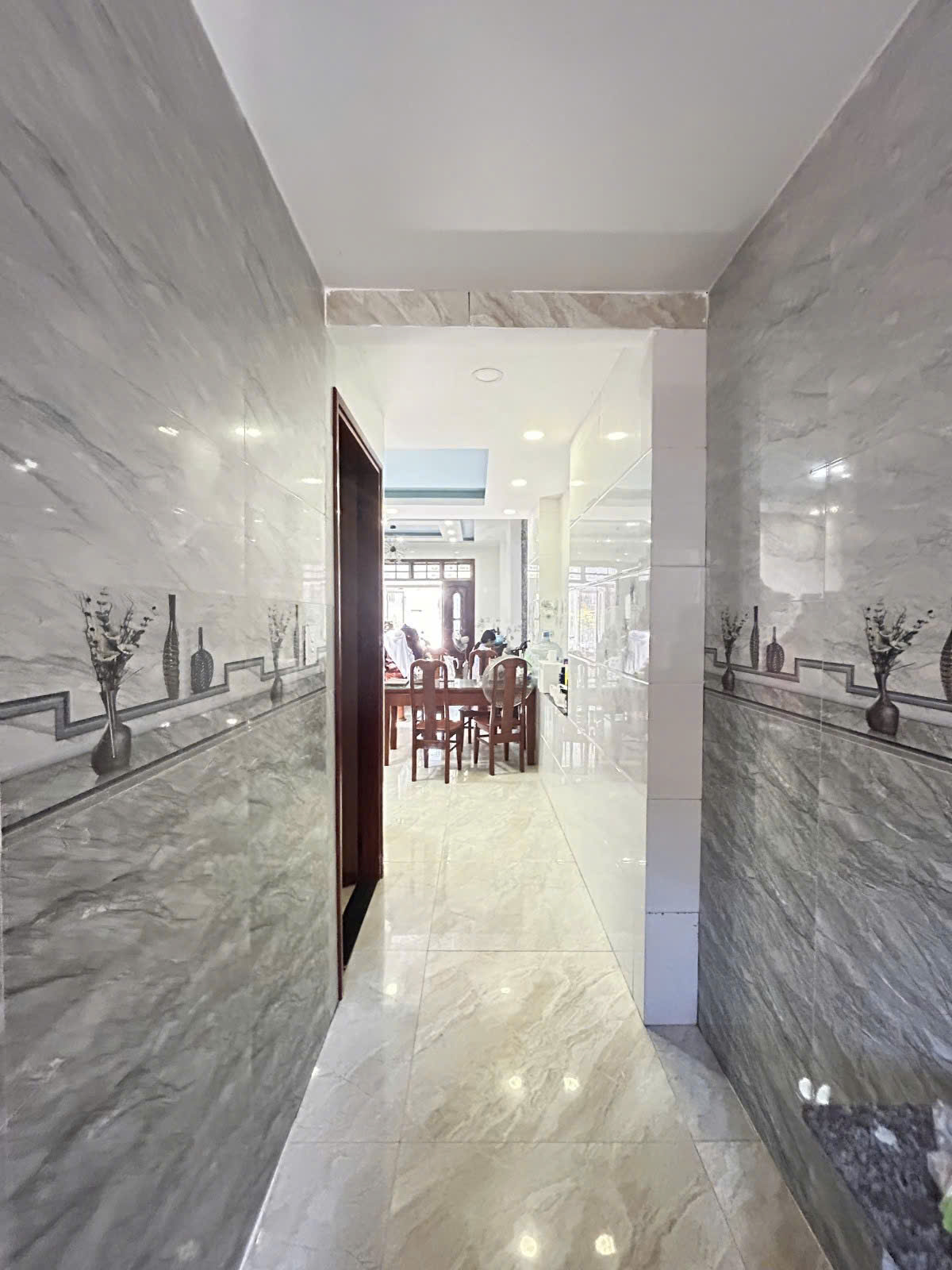 NHÀ ĐẸP SIÊU KIÊN CỐ SÁT BIỂN KỀ SÔNG 92.8 m2 giá 6,2 tỷ - Ảnh 1