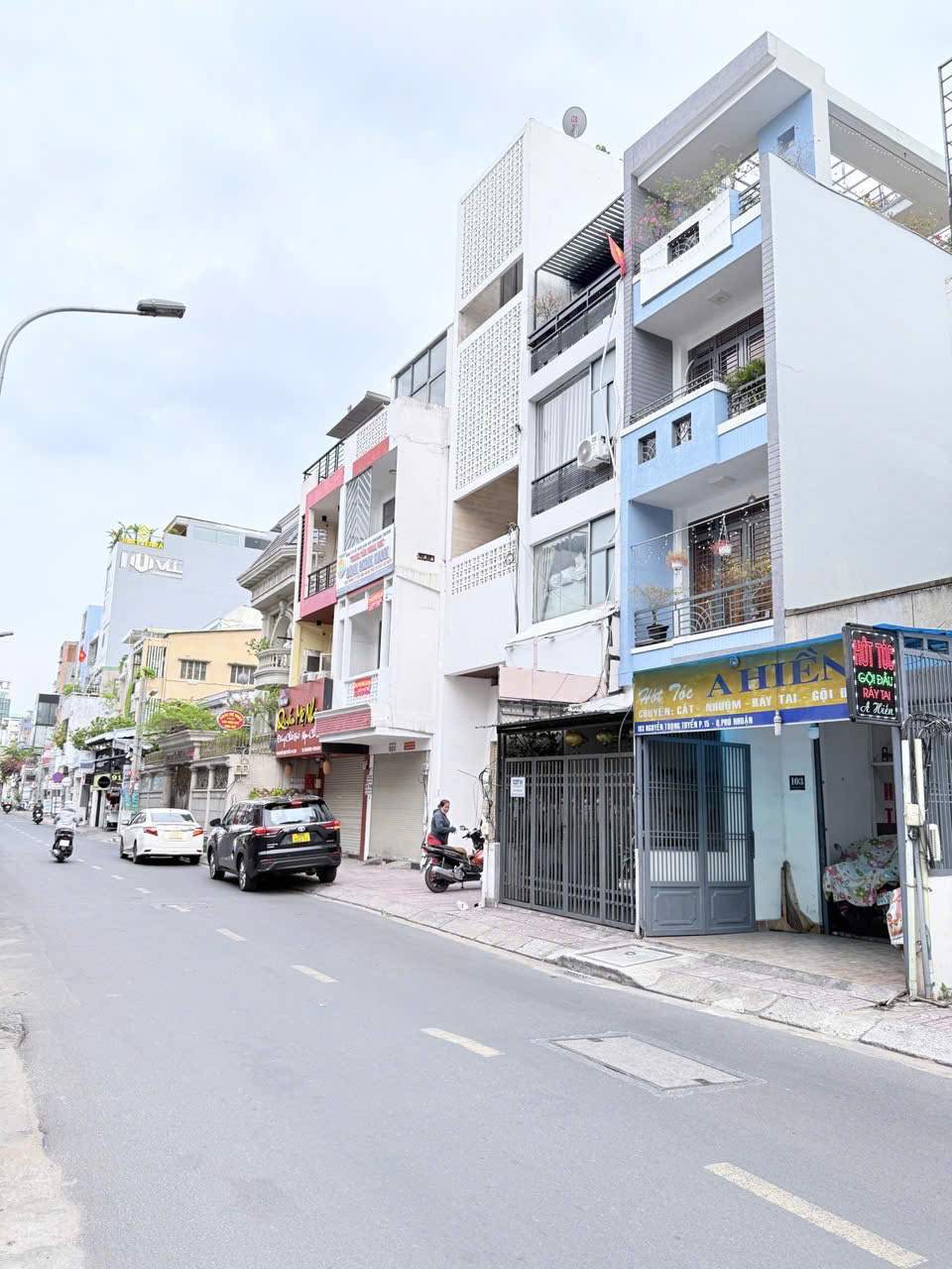 GIẢM SỐC 7 TỶ - MT NGUYỄN TRỌNG TUYỂN - PHÚ NHUẬN - 4 TẦNG BTCT - BÁN CHIA TÀI SẢN - KINH DOANH ĐA - Ảnh chính