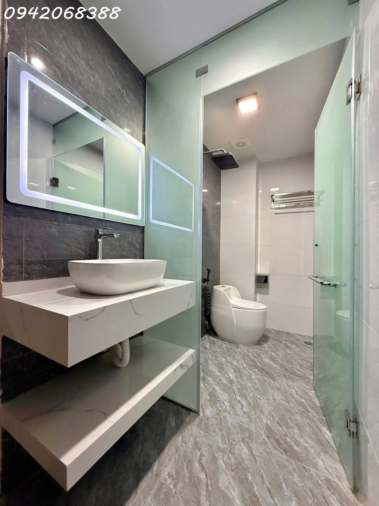 bán nhà Ngõ Chiến Thắng, Ô Chợ Dừa, Đống Đa 8,4T nhà dân xây, mặt tiền rộng,  nội thất đẹp. - Ảnh 3