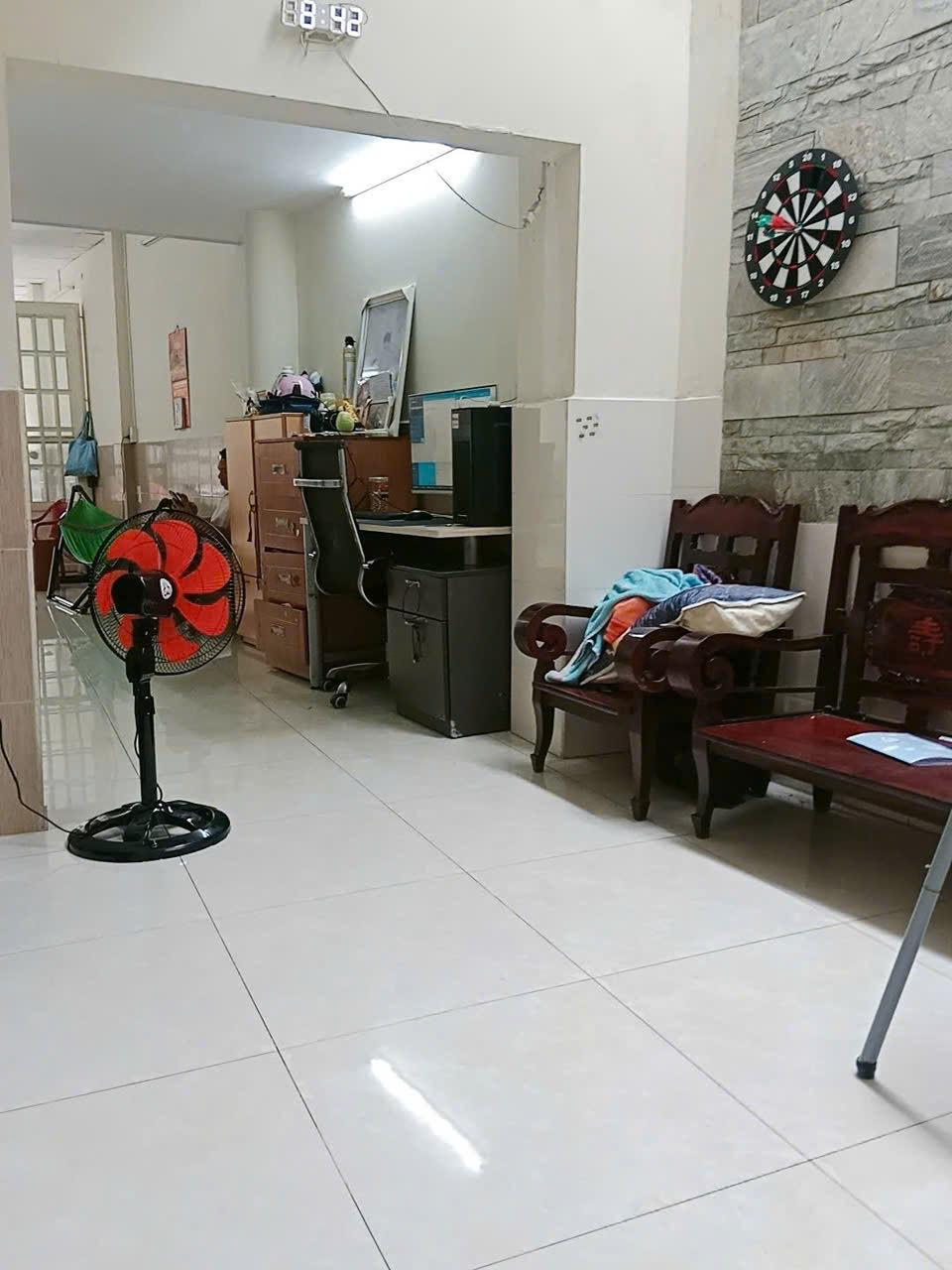 Bán nhà mặt tiền Trần Bá Giao 111m2 nở hậu 6.3m view góc tương lai tiện xây mới 8.99 tỷ. - Ảnh 4