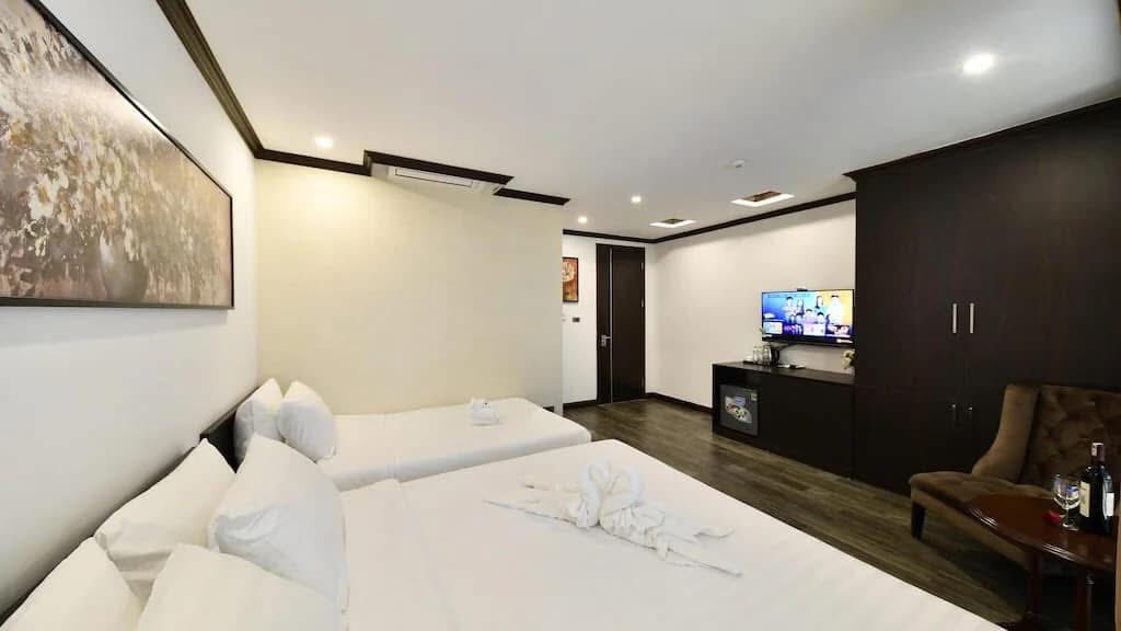 MẶT PHỐ CỔ ĐÀO DUY TỪ – 78M² – MT 5,3M – KHÁCH SẠN 5 TẦNG - Ảnh 2