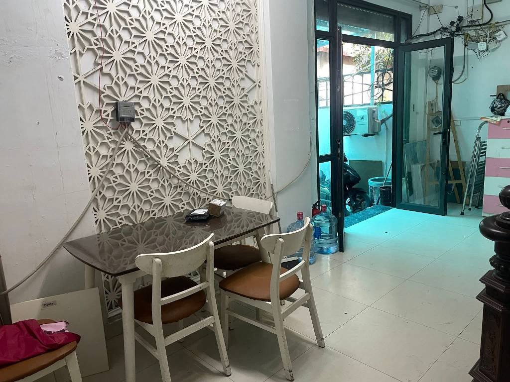 Ô tô đỗ cửa Quan Nhân, 71x5T, sổ vuông. Giá 14.5 tỷ - Ảnh chính