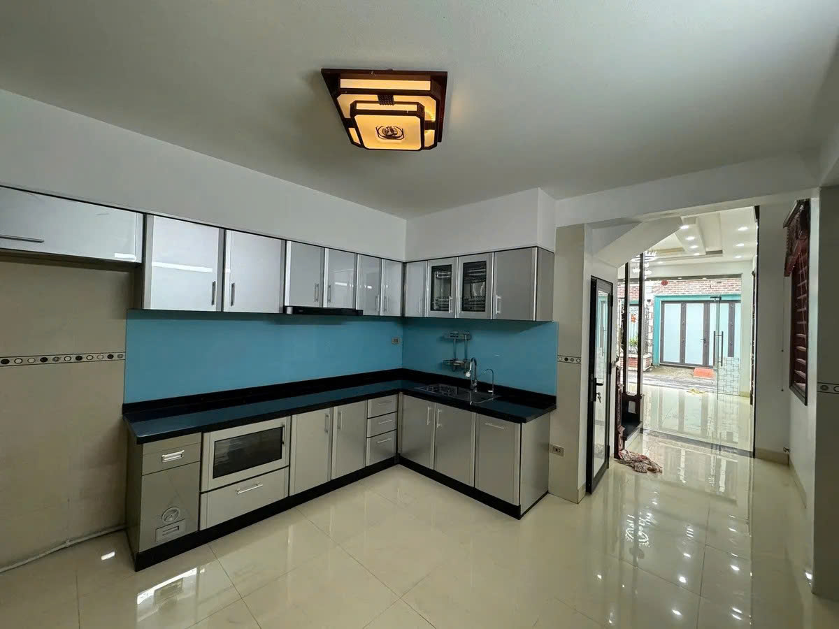 NHÀ MỚI- ĐẸP Ô TÔ VÀO NHÀ Đức Giang 47m2 X 4 tầng mặt tiền 3.85m, 10.5 tỷ Long Biên. - Ảnh 4