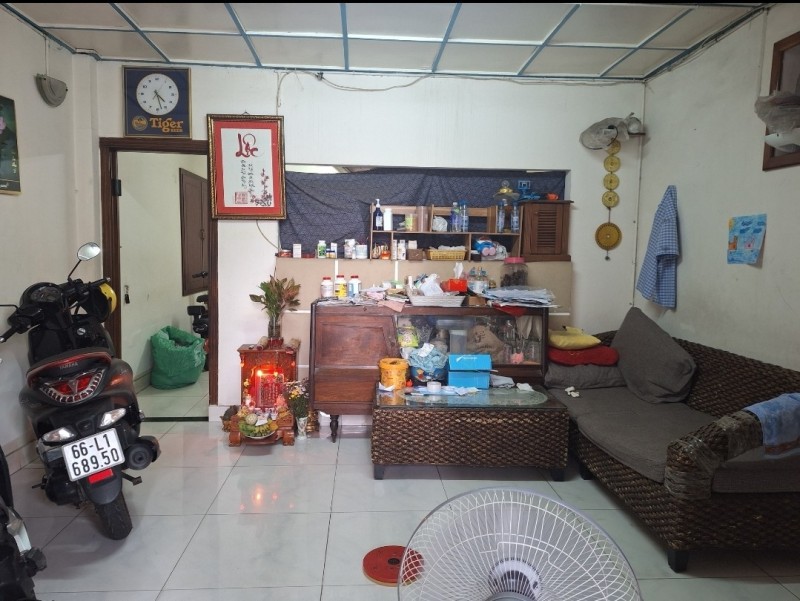 Bán nhà ngõ Trần Quang Khải, Hiệp Phú, Q.9, 160m2, 3 tầng, 3PN, SH, 11.35  tỷ. - Ảnh 1