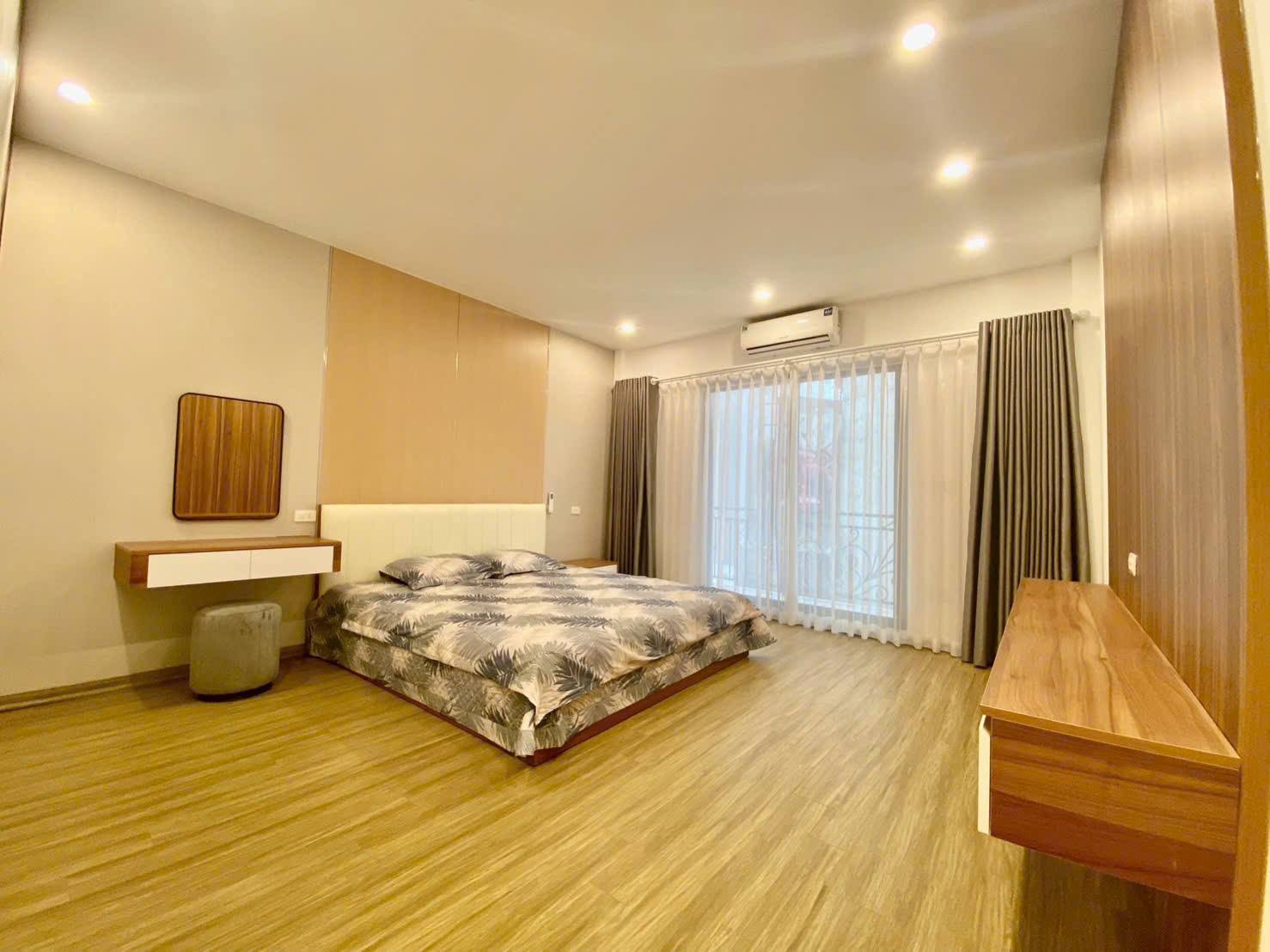 Bán Gấp Nhà Ngõ 48 Đàm Quang Trung, Cổ Linh, Long Biên, 48m2, 6 Tầng, Thang máy, Lô Góc - Ảnh 3