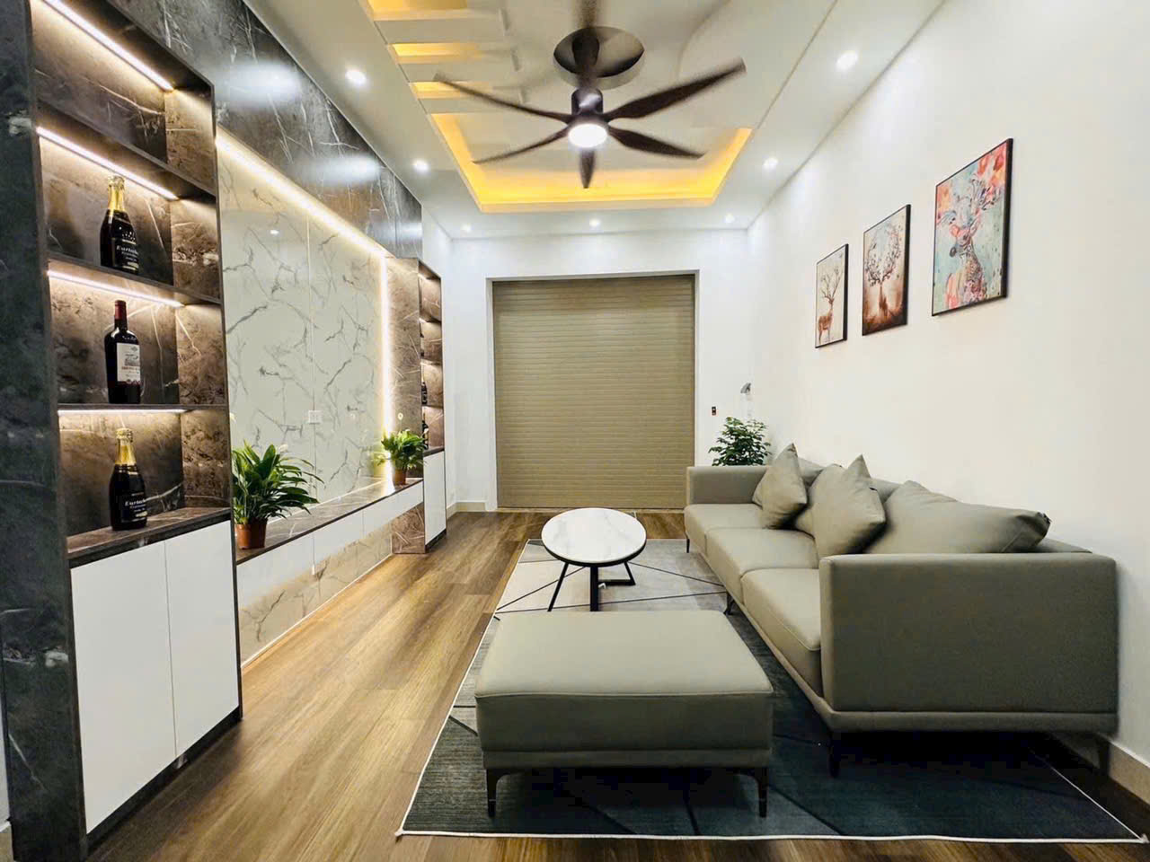 Siêu phẩm lô góc tập thể tầng 1 Trường Chinh 3 mặt thoáng, full đồ ở ngay. ô tô đỗ cầu thang 3PN + - Ảnh chính