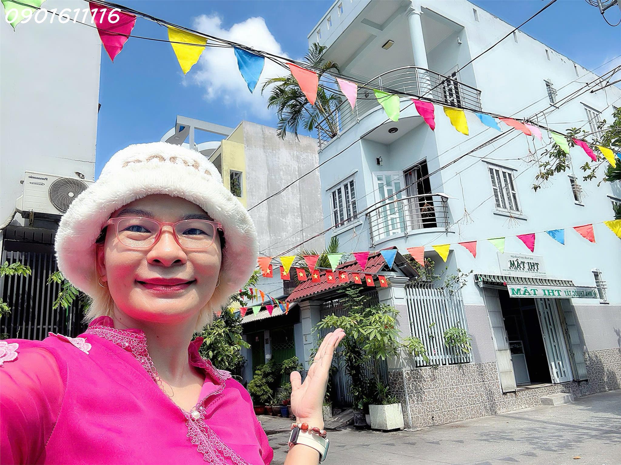 BÁN NHÀ 3 MẶT TIỀN XE HƠI QUAY ĐẦU - ĐƯỜNG TÔN THẤT THUYẾT QUẬN 4 - SÁT TRƯỜNG HỌC VĨNH HỘI - Ảnh chính