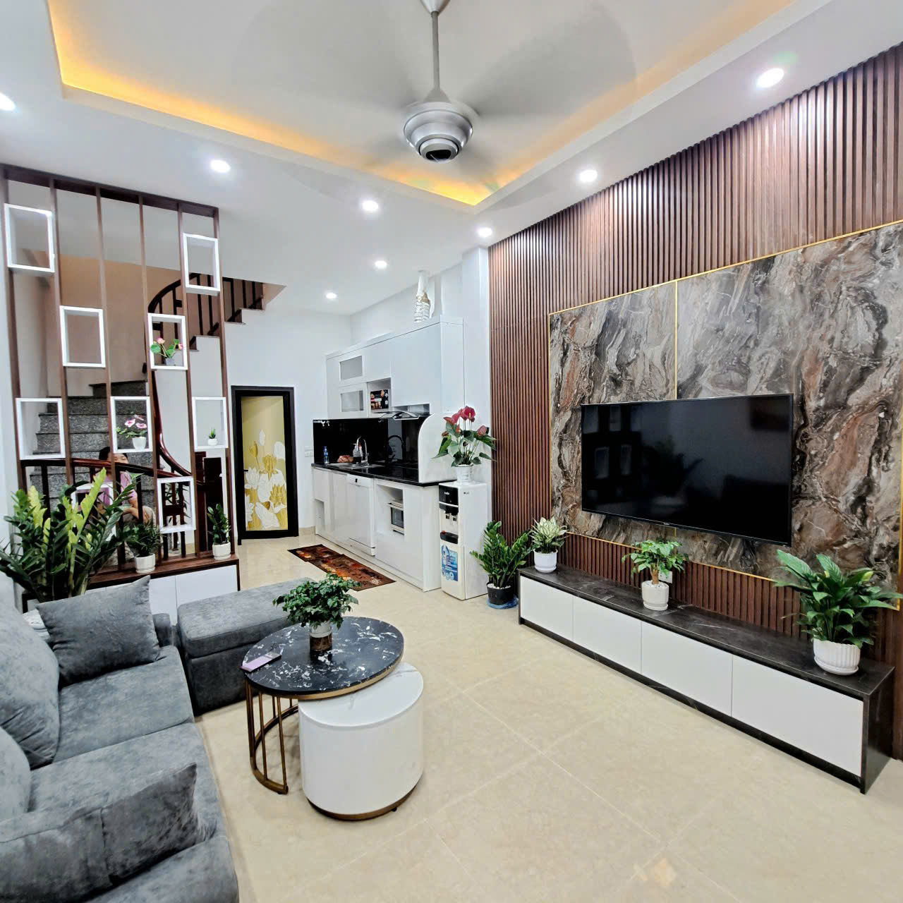 NHÀ CHÍNH CHỦ - GIÁ TỐT - Vị Trí Đẹp Tại Bát khối, Cự Khối, Long Biên, TPHN - Ảnh 1