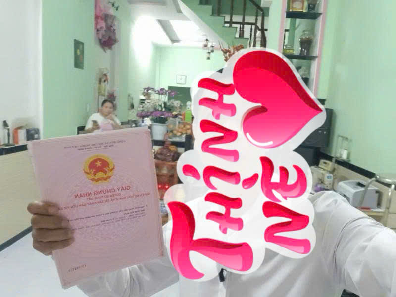 Bán nhà 2 Tầng DĩAn,SHR đường 2 xe hơi thông,gần chợ Tân Long - Ảnh 3