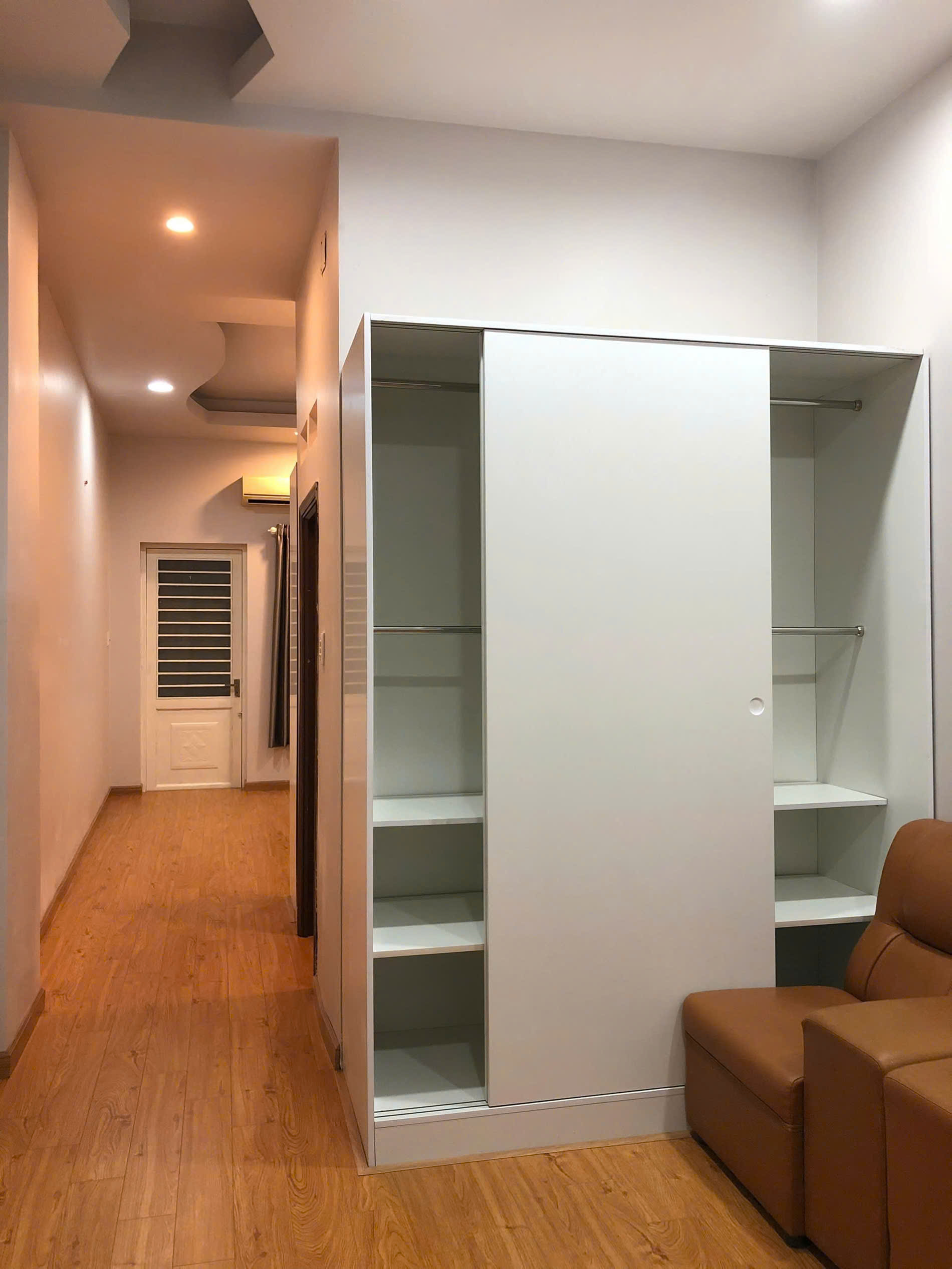 Chính Chủ Bán Hxh Nguyễn Cửu Vân, P.17, Q.Bình Thạnh. Dt: (6.2 X 28m), Chỉ 30 Tỷ 500 Triệu, Tell: - Ảnh 2
