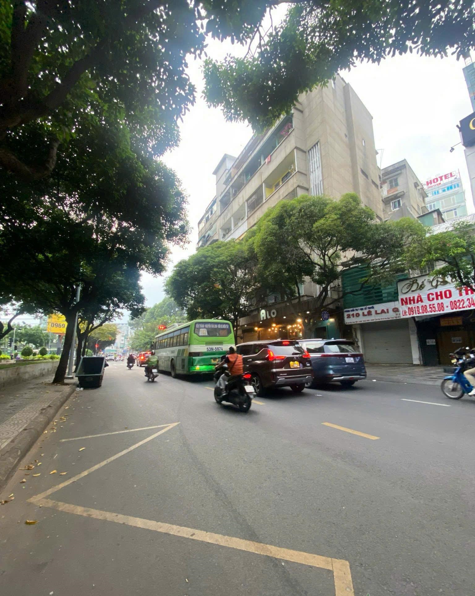 BÁN NHÀ PHỐ MẶT TIỀN LÊ LAI – TRÁI TIM BẾN THÀNH, QUẬN 1 - Ảnh chính