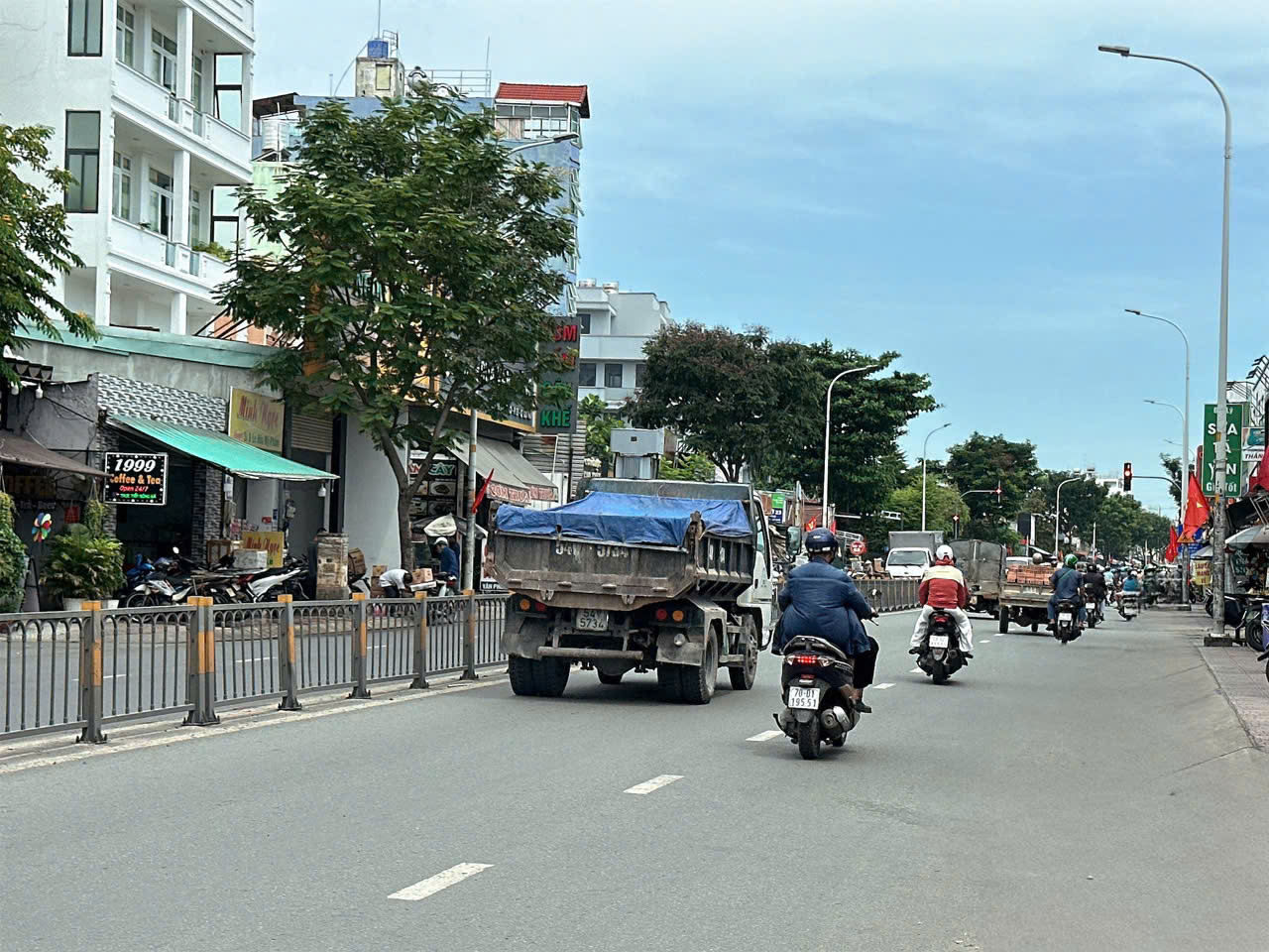 Bán nhà 5 tầng hẻm 8m 90m2 ngang 4.8m vài bước ra Lê Đức Thọ gần CC Dream Home 8.8 tỷ. - Ảnh chính
