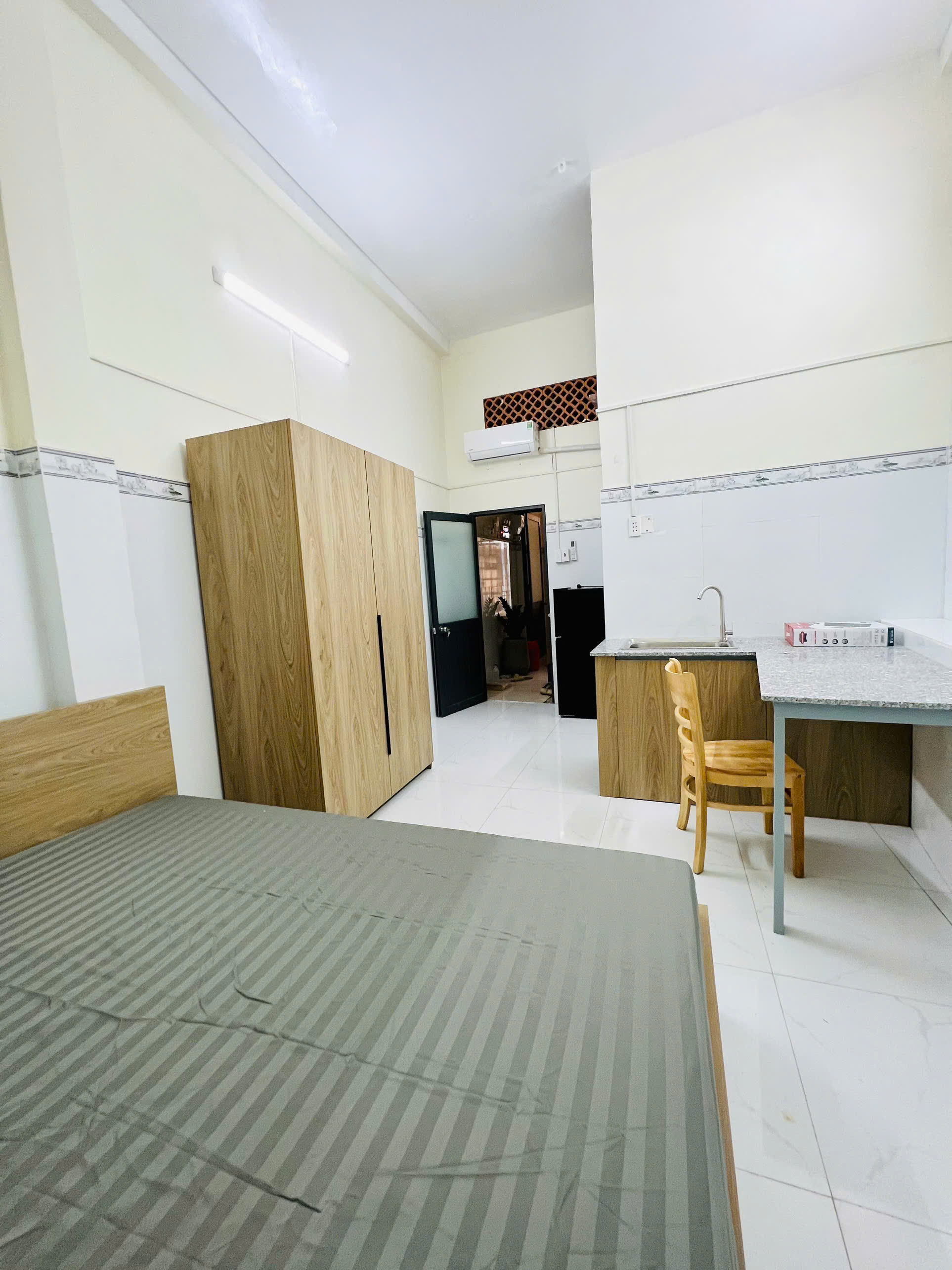 Cho thuê căn hộ full nội thất vị trí đẹp ngay Lý Chính Thắng Q3 - Ảnh 3