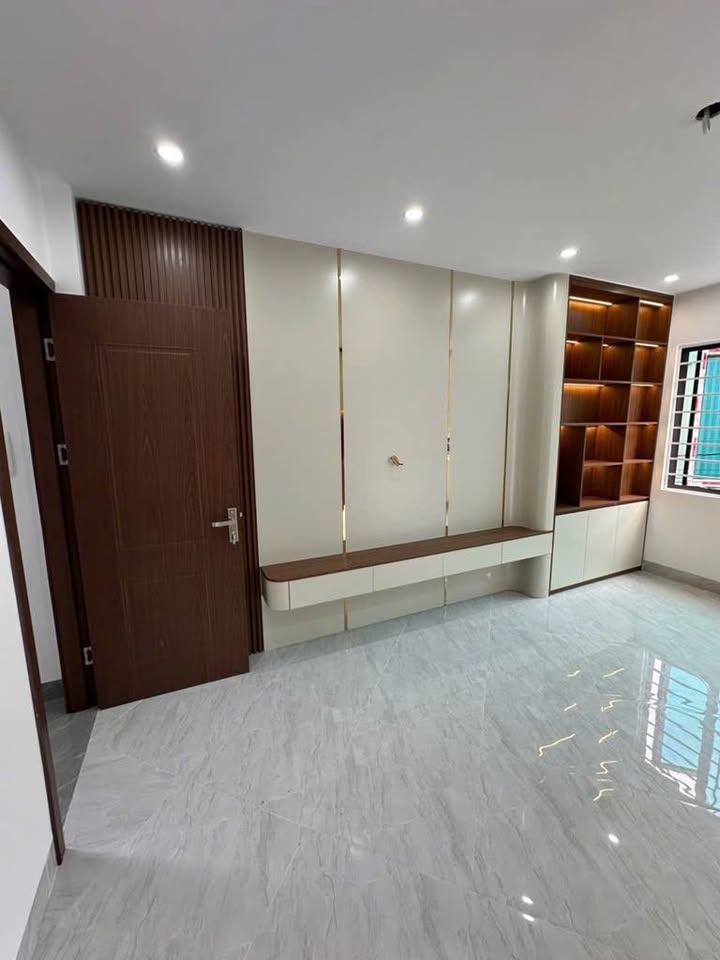 🌟LÔ GÓC LAI XÁ - 33M² – 5 TẦNG – Ô TÔ VÀO NHÀ – CHỈ 4,5 TỶ – KHÔNG MUA HỐI HẬN! - Ảnh 3