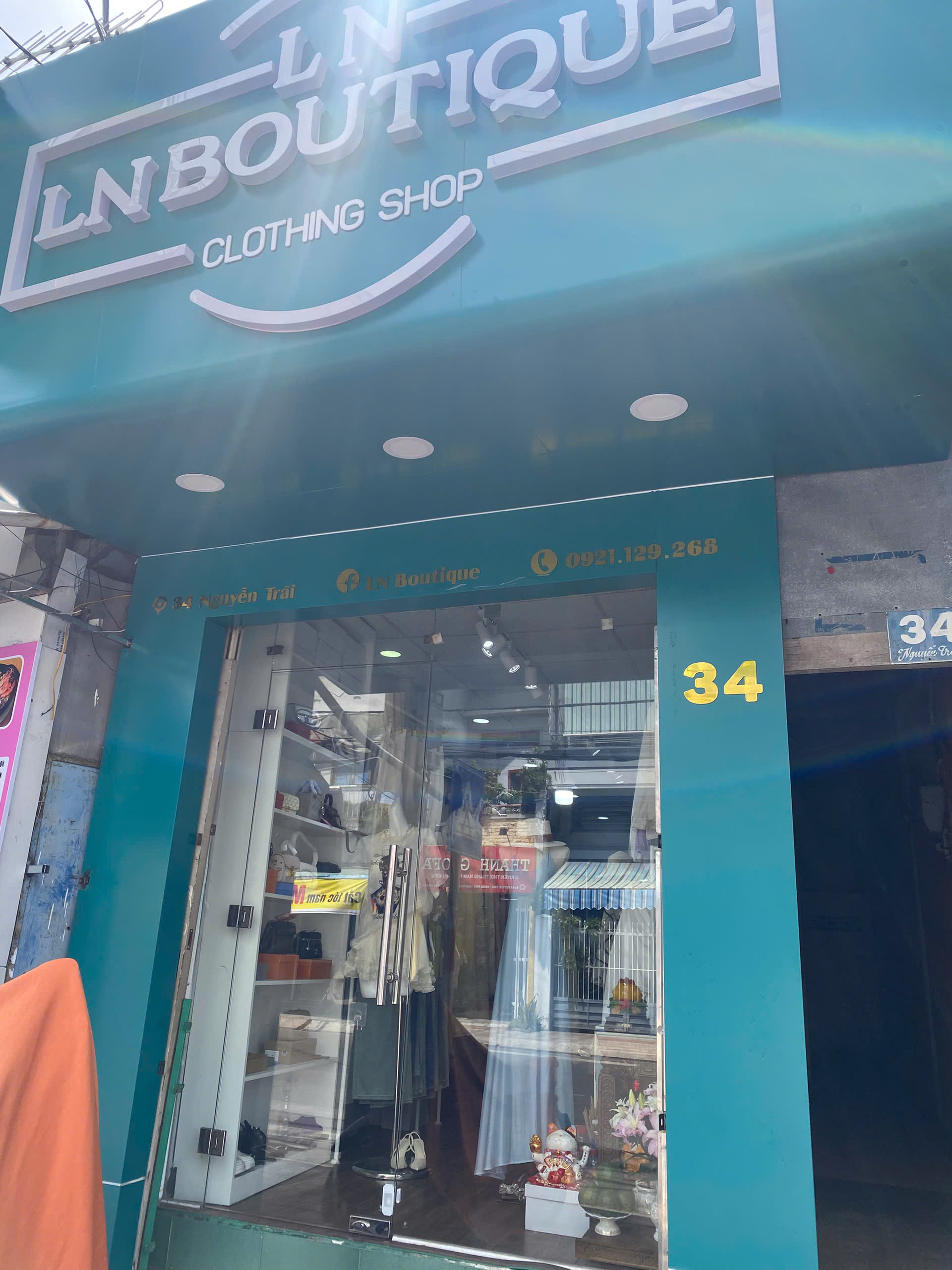Sang Shop thời trang quần áo túi xách nữ đường Nguyễn Trãi trung tâm Nha Trang - Ảnh 1