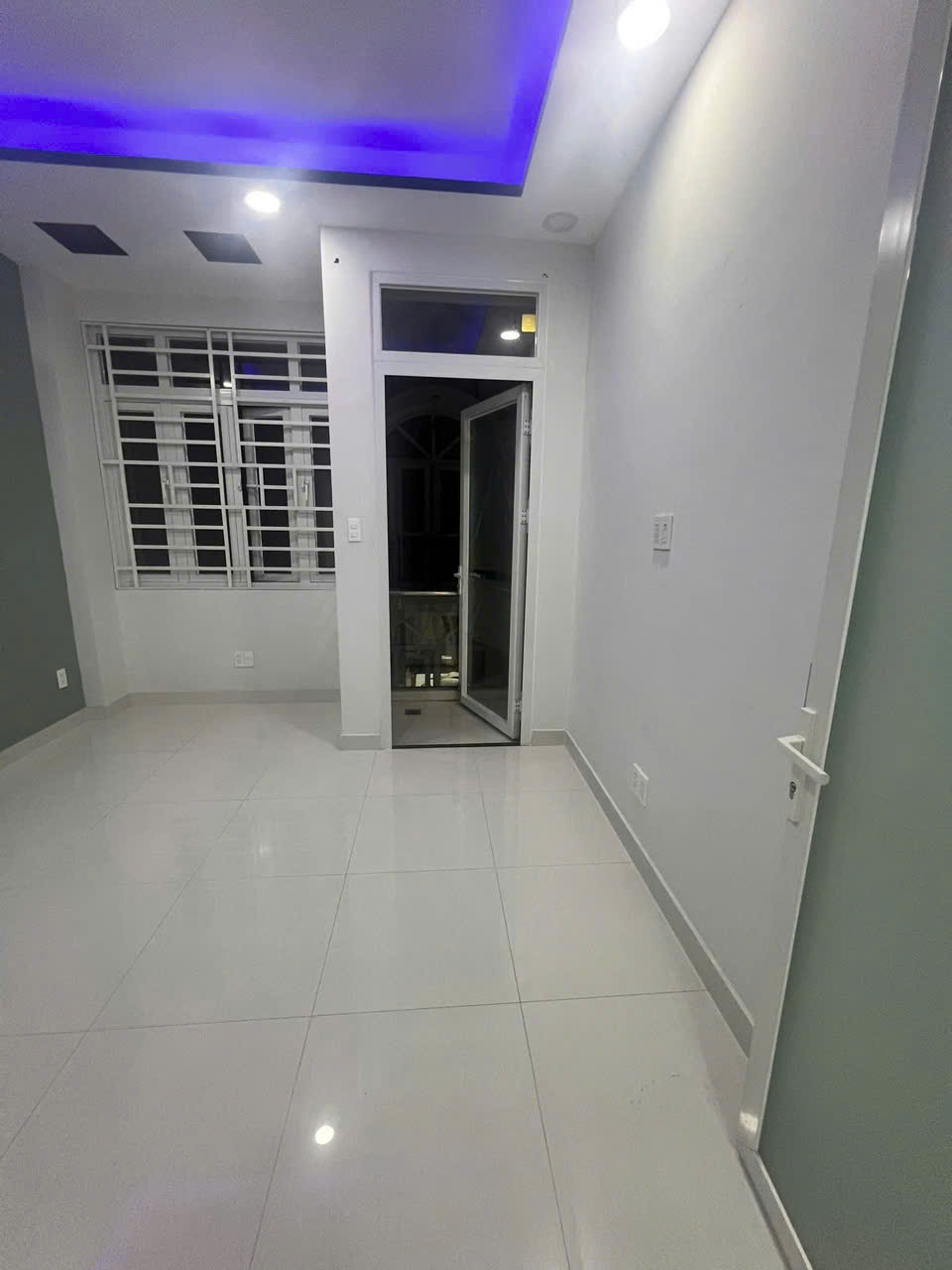 CHÍNH CHỦ CHO NỮ THUÊ PHÒNG TẠI GÒ VẤP ,  GẦN SÂN BAY - Ảnh 2