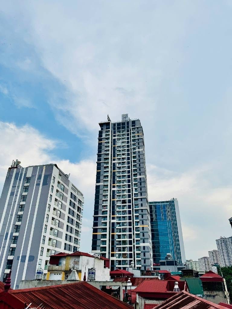 NGÕ 68 CẦU GIẤY-PHÂN LÔ-GẦN Ô TÔ-2 THOÁNG-DT 32M-8 TỶ 500 - Ảnh chính