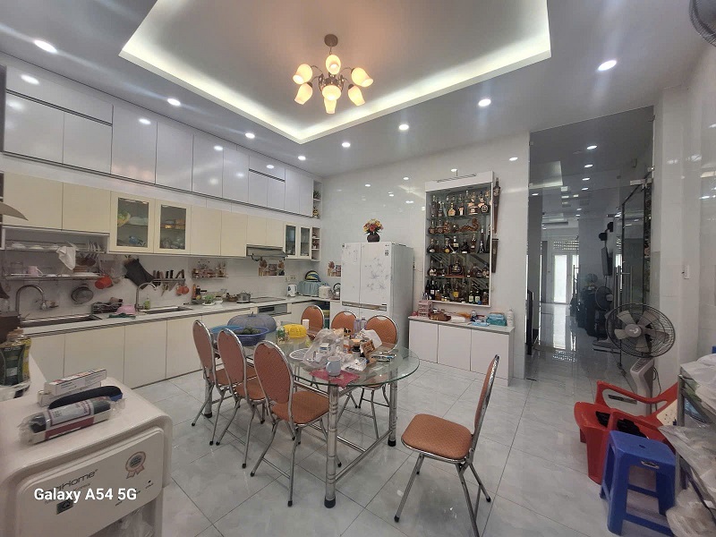 Bán nhà HXH quay đầu Cách Mạng Tháng 8, P15. Q10, 103m2, 5 tầng, ngang 6,1m - Ảnh 2