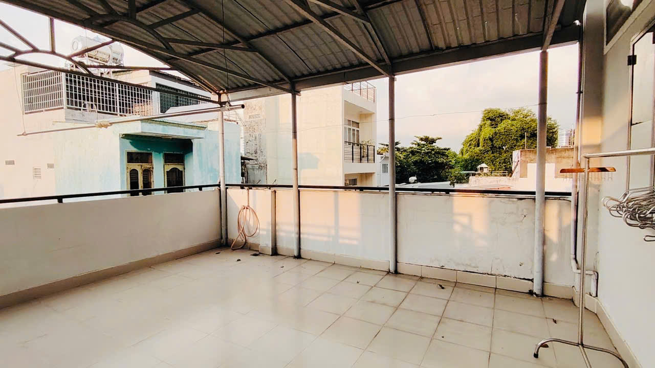 GIẢM SỐC 1.6 TỶ - GẤP BÁN - CHÍNH CHỦ - NGUYỄN VĂN CÔNG - P3 GÒ VẤP - HẺM 4M - NGANG 7 CỰC HIẾM - - Ảnh 2