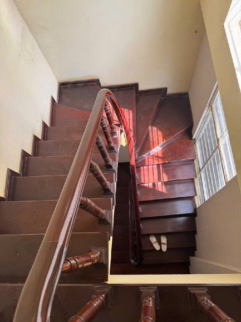 (Hiếm) Nhà phố Tây Hồ- Quảng An, nhà dân xây - phố người nước ngoài ở , 73m2 giá 19 tỷ. - Ảnh 1