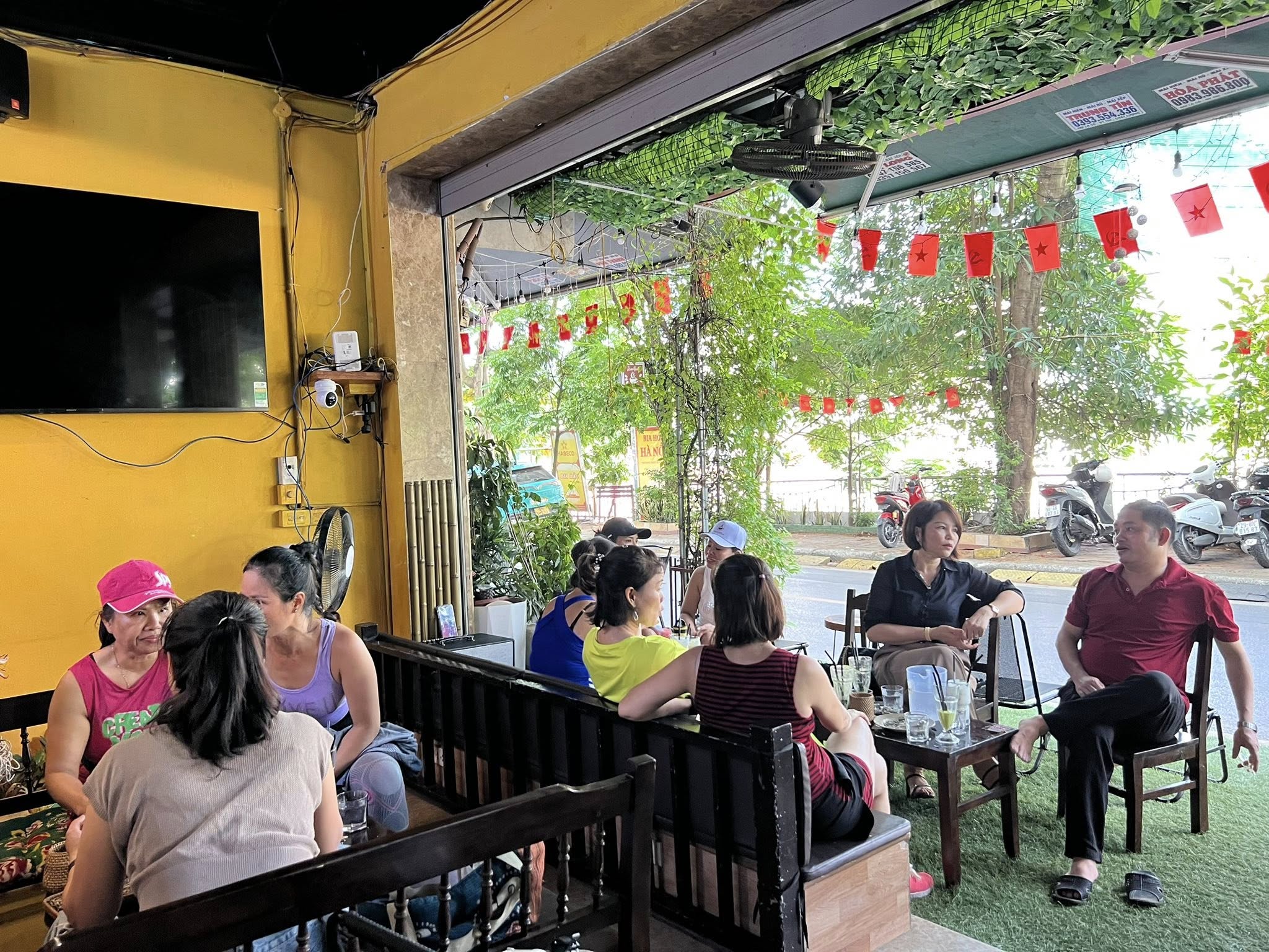 Chính chủ Sang nhượng quán cafe mặt đường Bờ Sông Sét, Phường Tương Mai - Ảnh 1