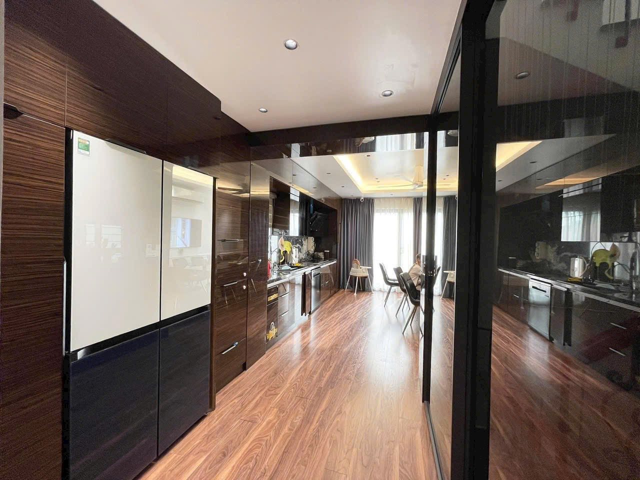 Đội Cấn, 7 tầng thang máy, nội thất đẹp, ô tô ngủ trong nhà – 65m², MT 4.6m - Ảnh 2