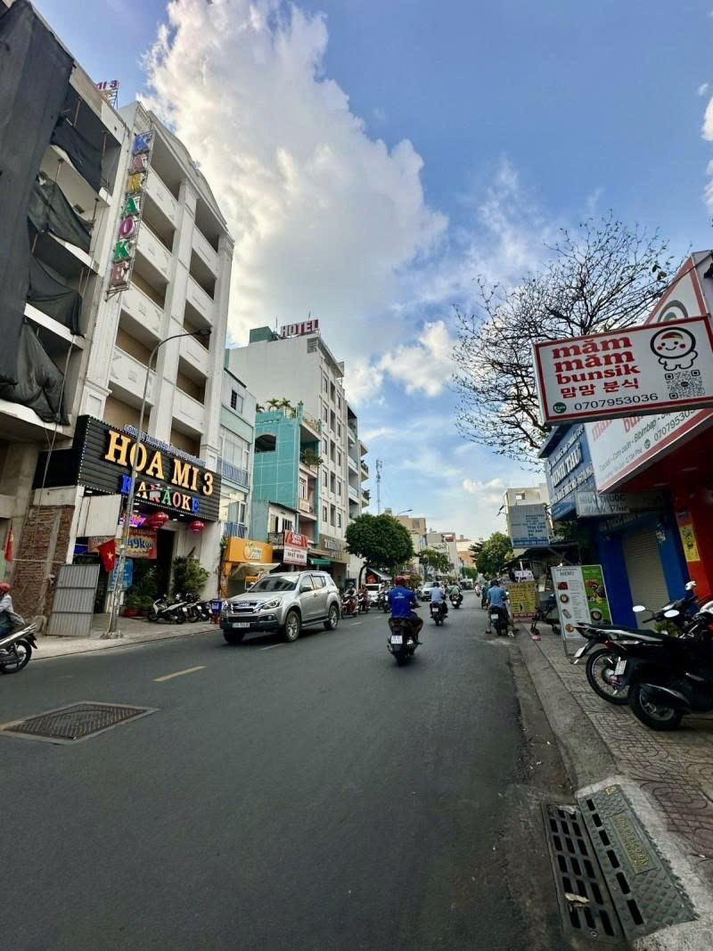 Bán tòa nhà 2 Mặt tiền Đàm Thận Huy - giao Tân Hương, 6,1x20m 6 Tầng, HĐT 50tr, 22,5 tỷ. - Ảnh chính