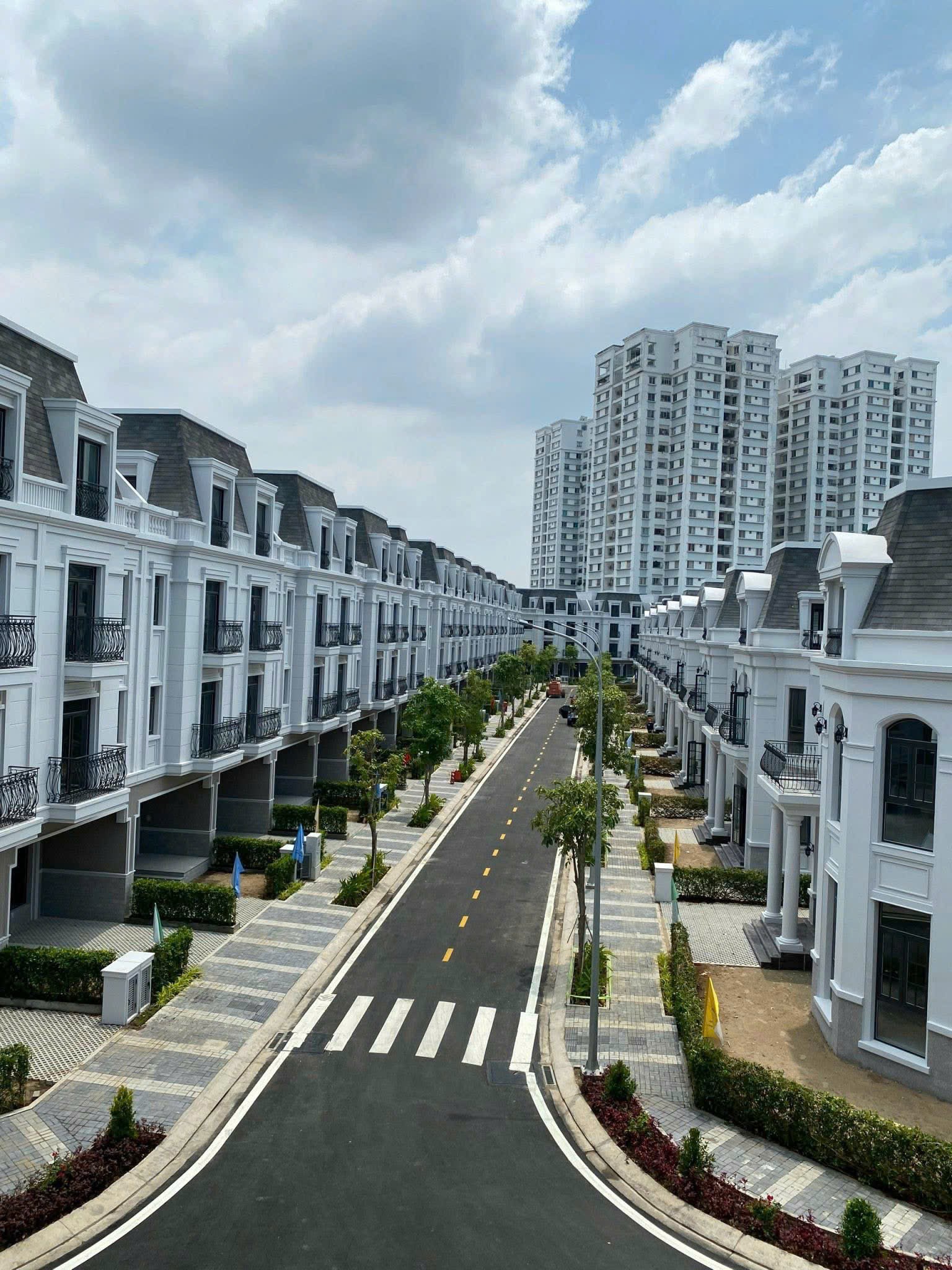 BÁN SUẤT BIỆT THỰ VƯỜN GÓC DIỆN TÍCH HƠN 300m2 TẠI HỒNG HẠC CITY - Ảnh 4