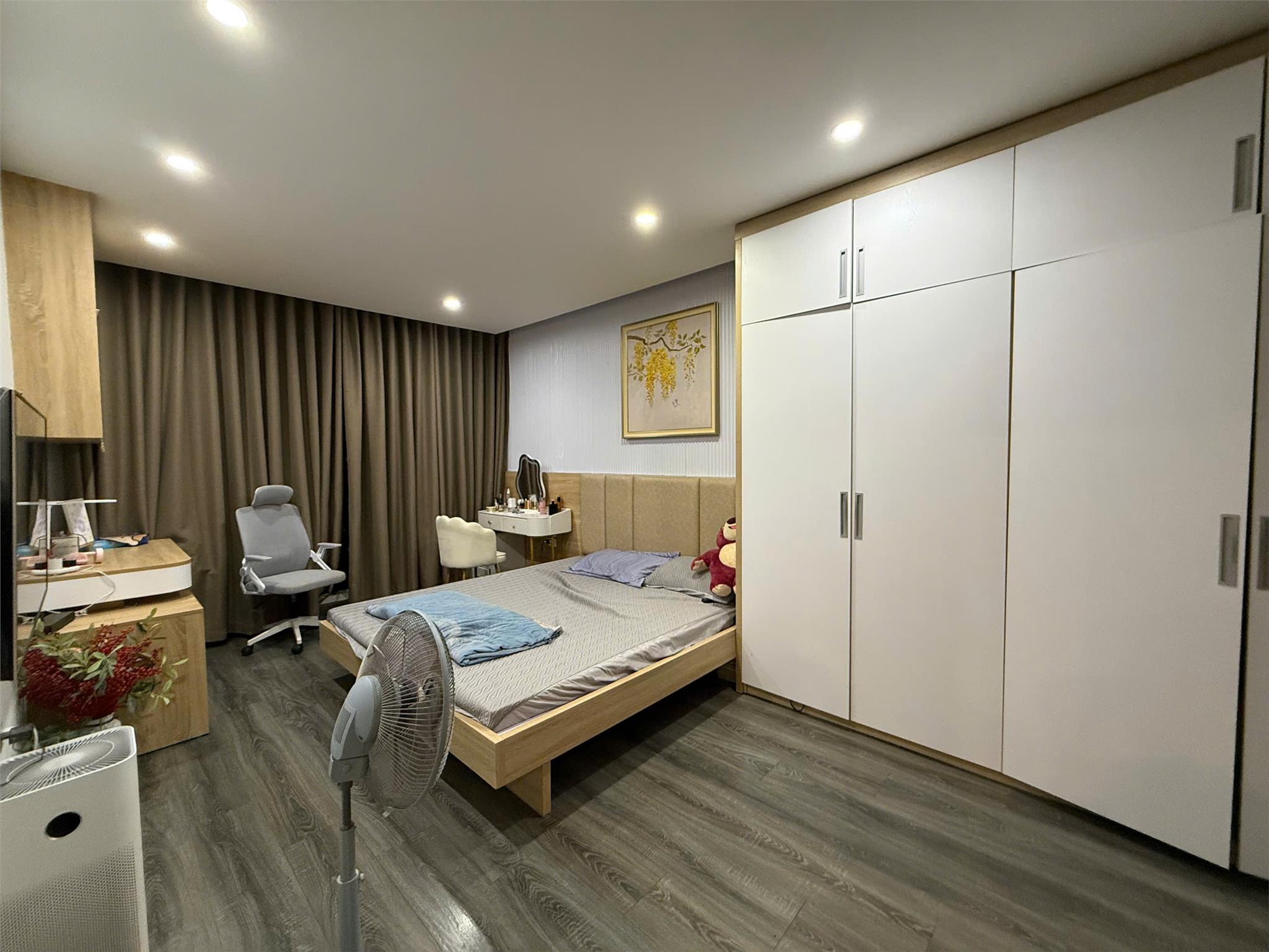Tìm căn hộ 3PN đẹp, full nội thất, có sổ đỏ & slot ô tô?<br>Căn này tại Goldmark City chắc chắn sẽ - Ảnh 4