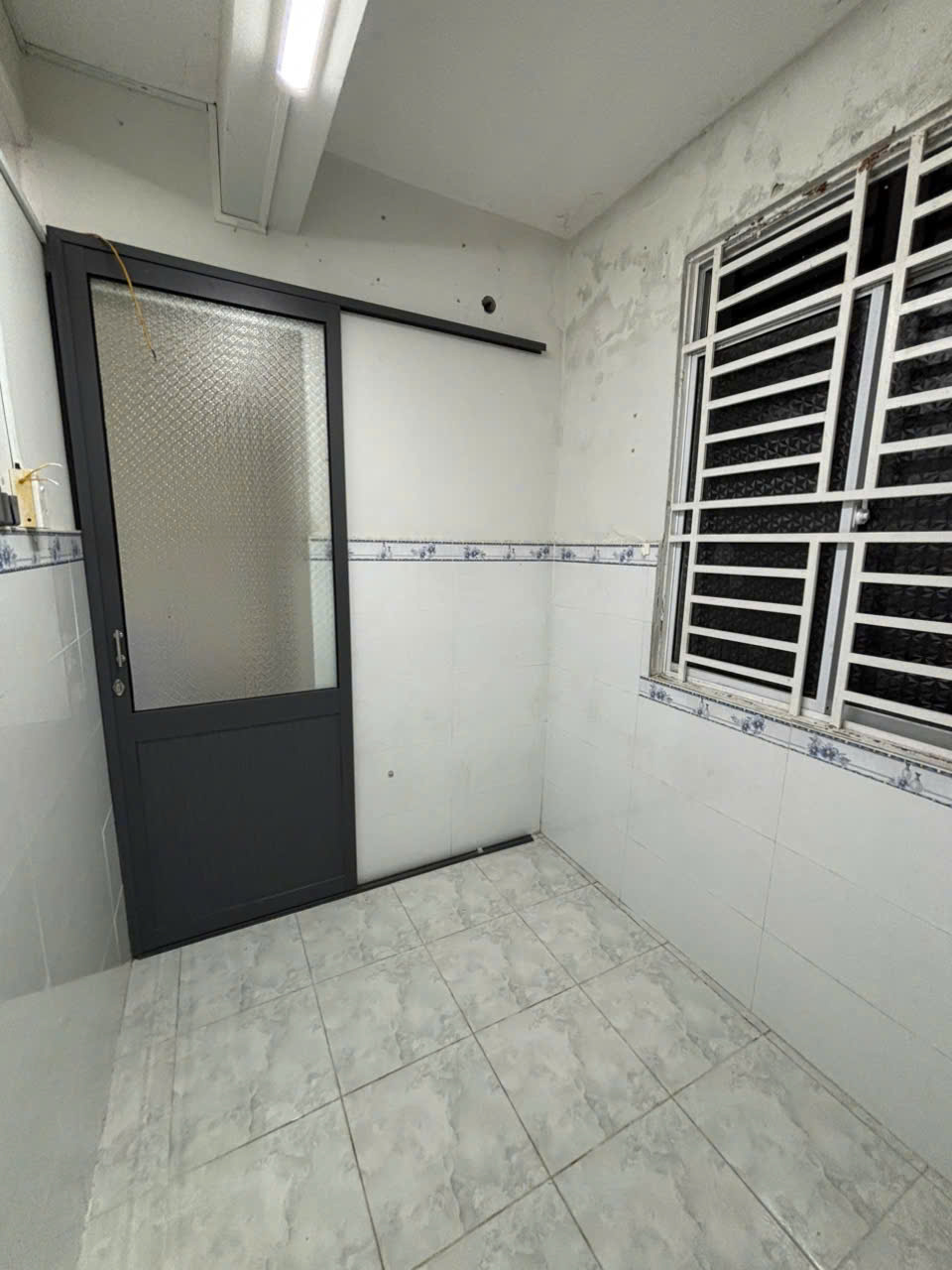 Cho thuê Chung cư Gia Phúc 2,5 triệu 2 phòng mới đẹp - Ảnh 4