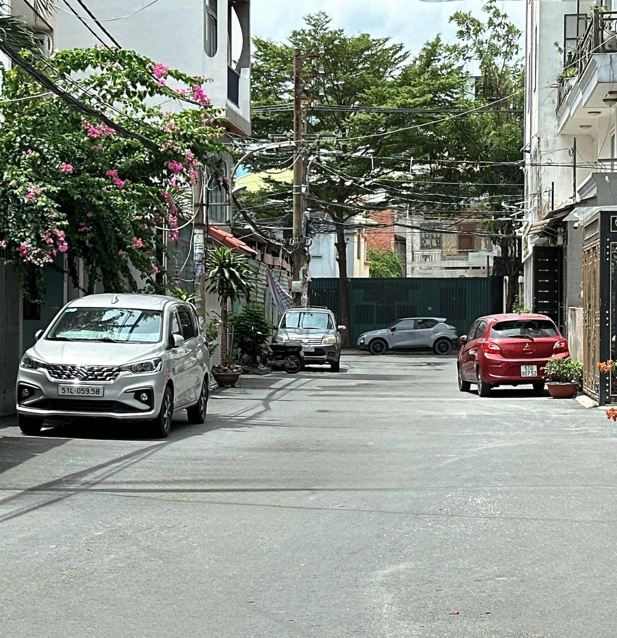 CHDV 6 lầu hẻm 416 Dương Quảng Hàm DTS 650m2 ngang 5m 16PN TN 100tr sát Bình Thạnh 27 tỷ - Ảnh 1