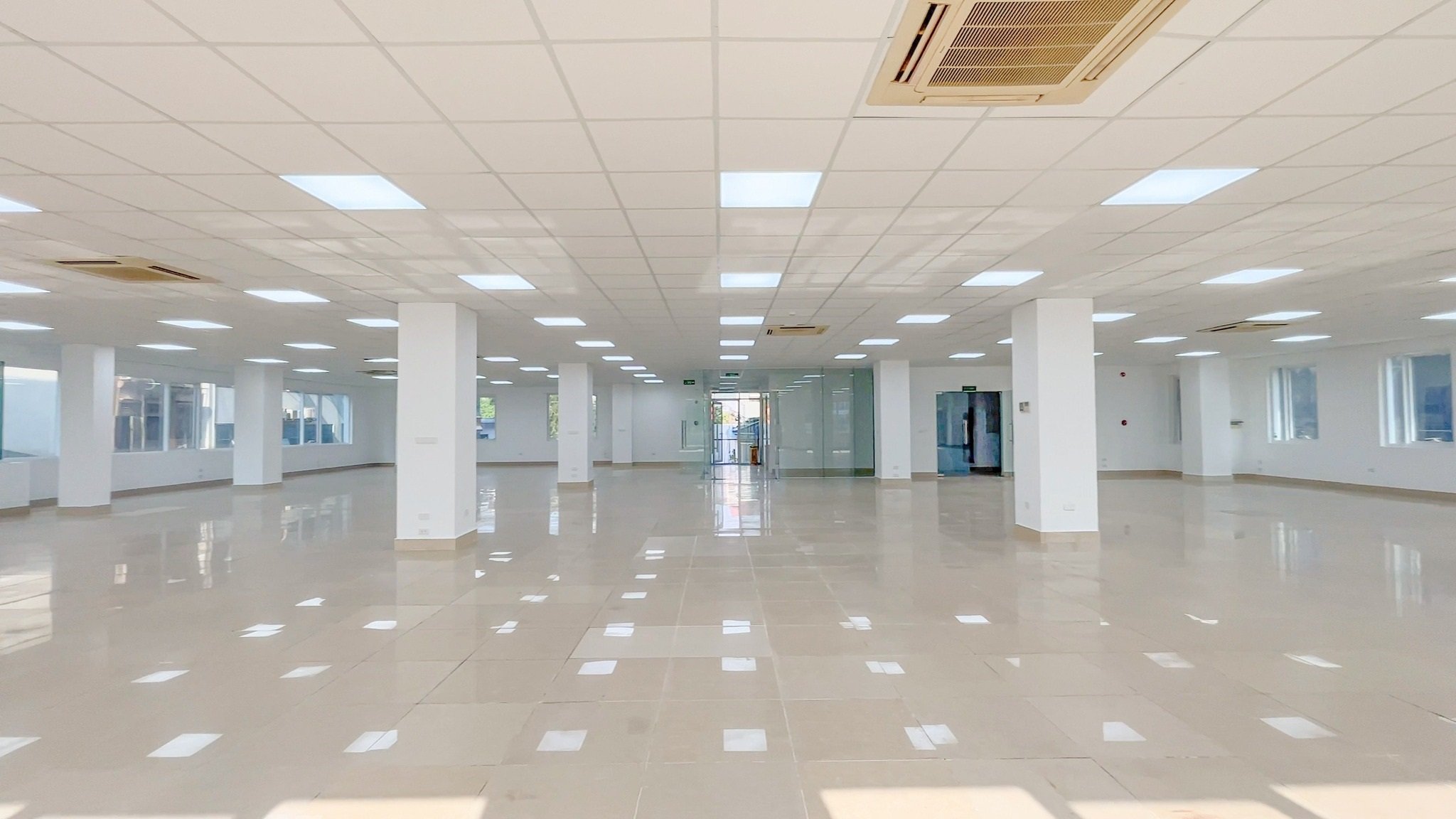MẶT PHỐ MINH KHAI – LÔ GÓC 2 THOÁNG – 52m² – MT 5.7m – THANG MÁY – 39,5 TỶ - Ảnh chính