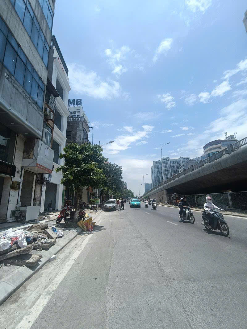 MẶT PHỐ MINH KHAI – LÔ GÓC 2 THOÁNG – 52m² – MT 5.7m – THANG MÁY – 39,5 TỶ - Ảnh 3