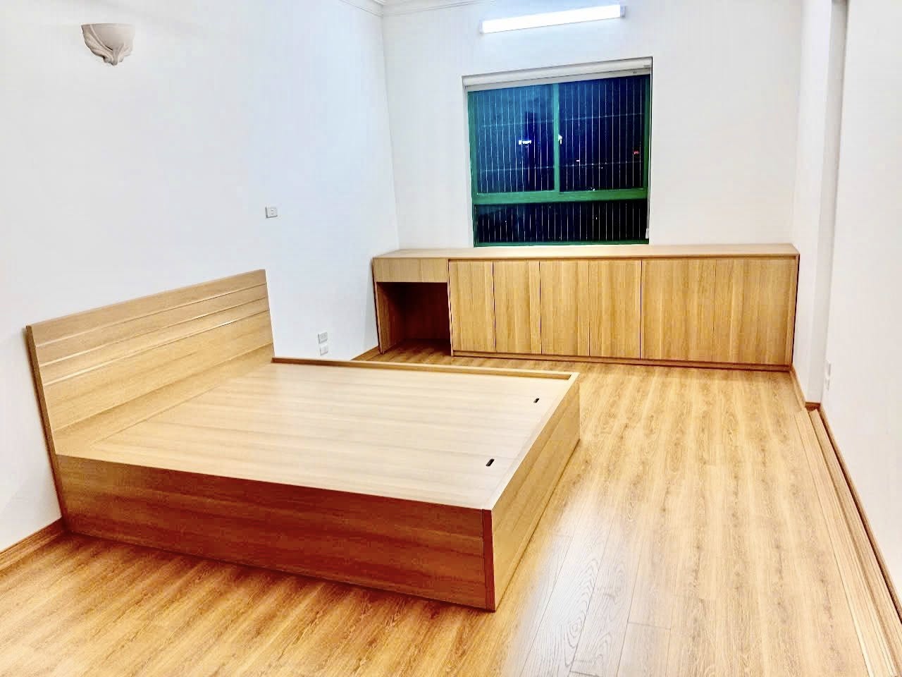 💥Tòa 24T Hoàng Đạo Thúy 121m 3PN, Mới đẹp ở ngay, 9.45 tỷ trung tâm Cầu Giấy - Ảnh chính