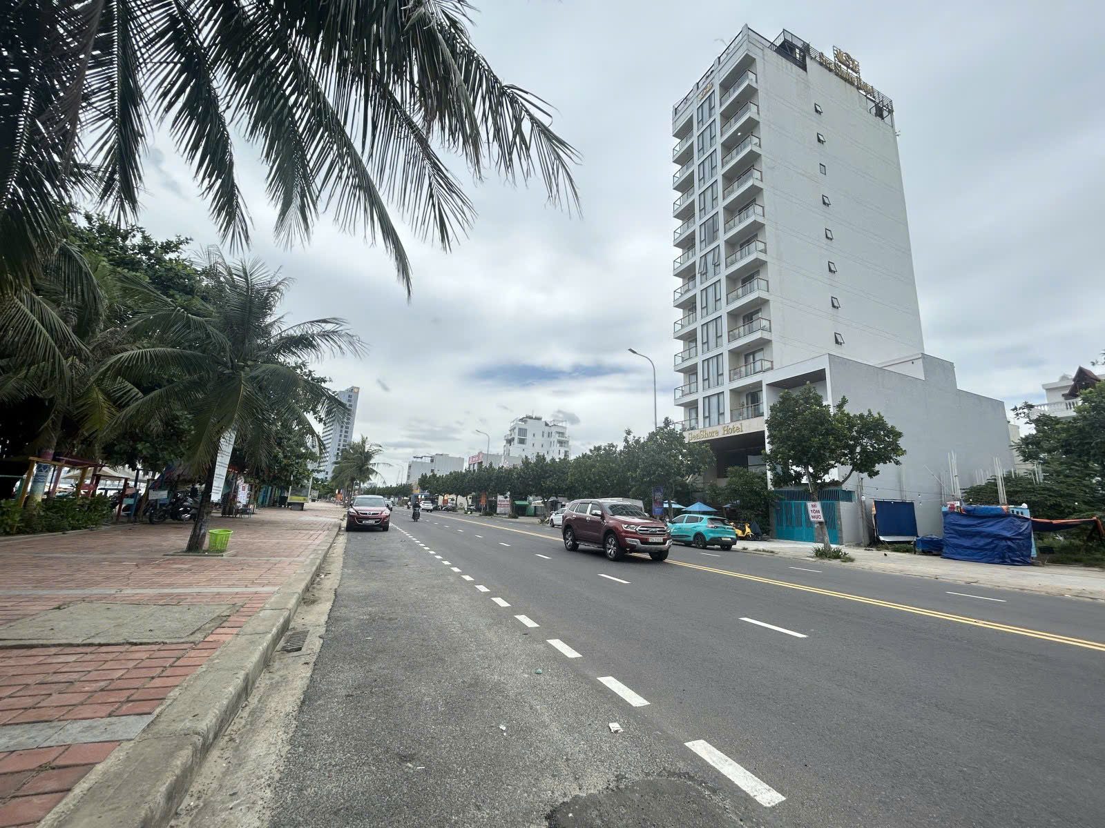 Bán 100m2 ra mặt tiền Ngô Quyền, gần Chợ Chiều 63m2, xe tải nhỏ vô tới nơi, chỉ 3.75 tỷ - Ảnh chính