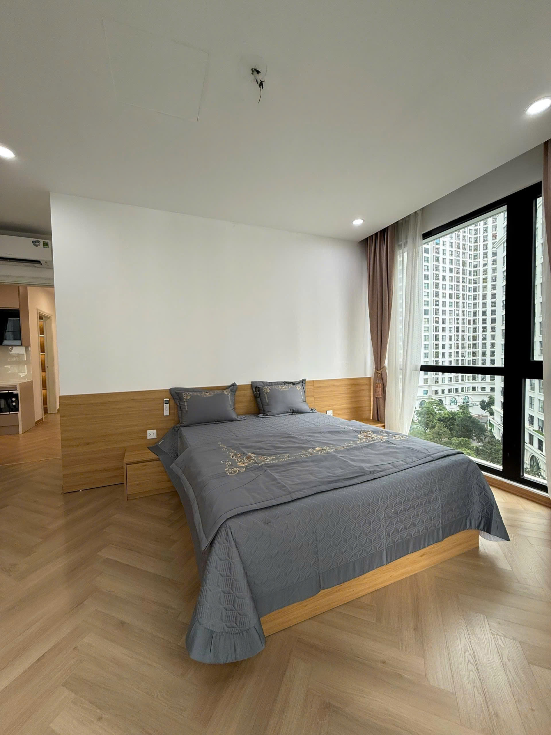 Khu đô thị Royal City đa tiện ích quần thể rộng bậc nhất Thanh Xuân , Hà Nội , bán căn 3PN - Ảnh 3